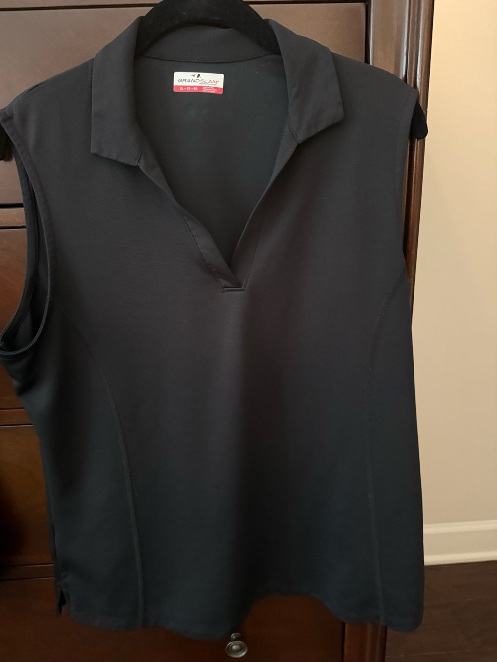 Grand Slam Women's Sleeveless Golf Top - Black (1)
